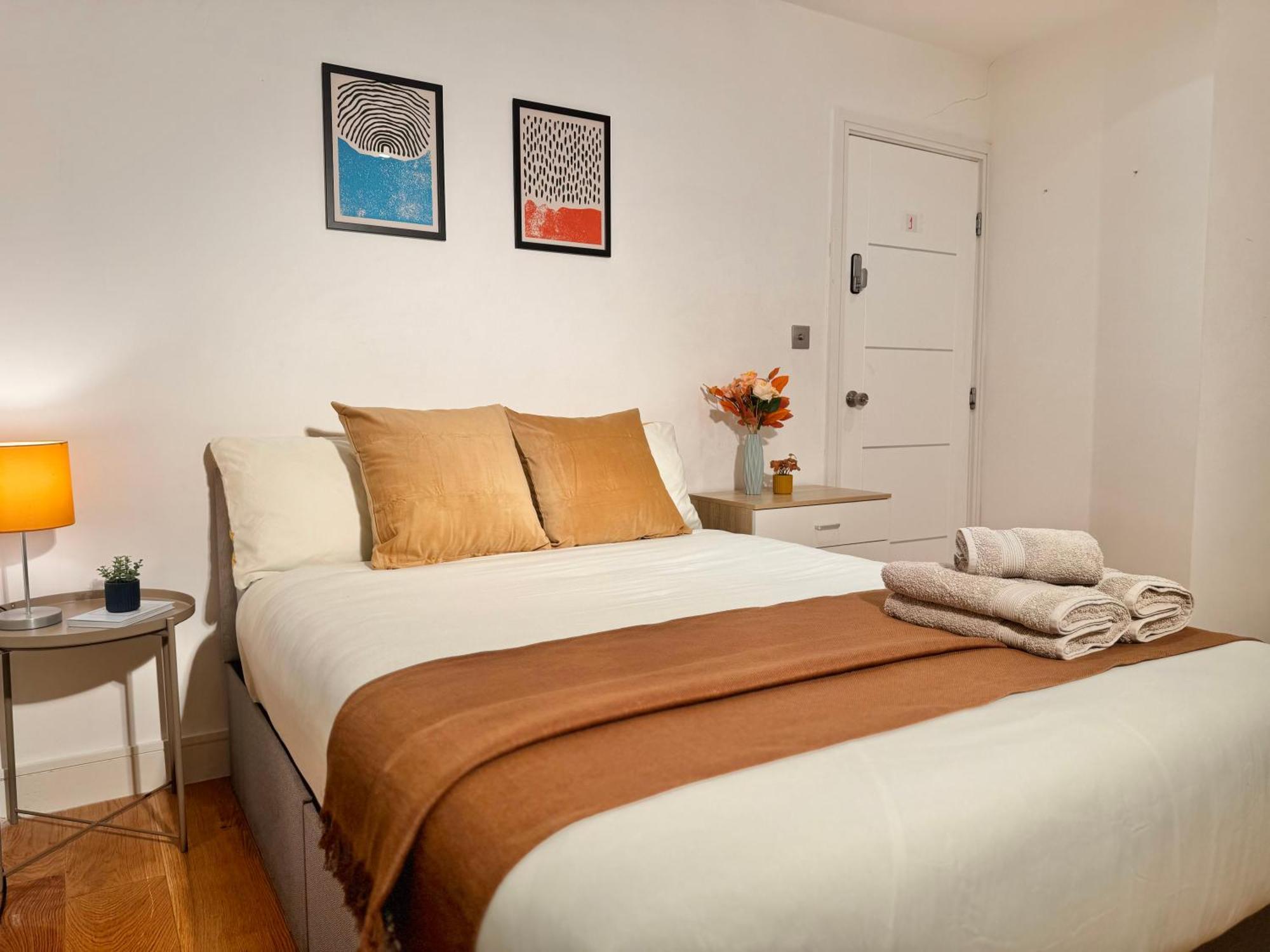 En-Suites With Free Parking 30Min To Central Londres Exterior foto